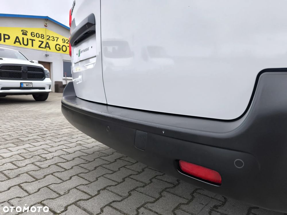 Opel Vivaro - 14