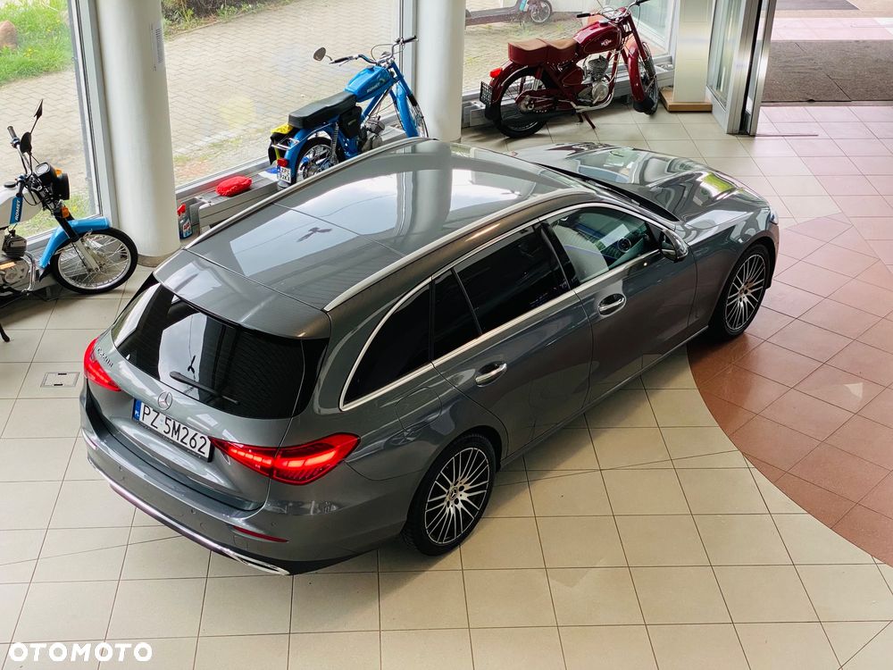 Mercedes-Benz Klasa C 220 d mHEV - 13