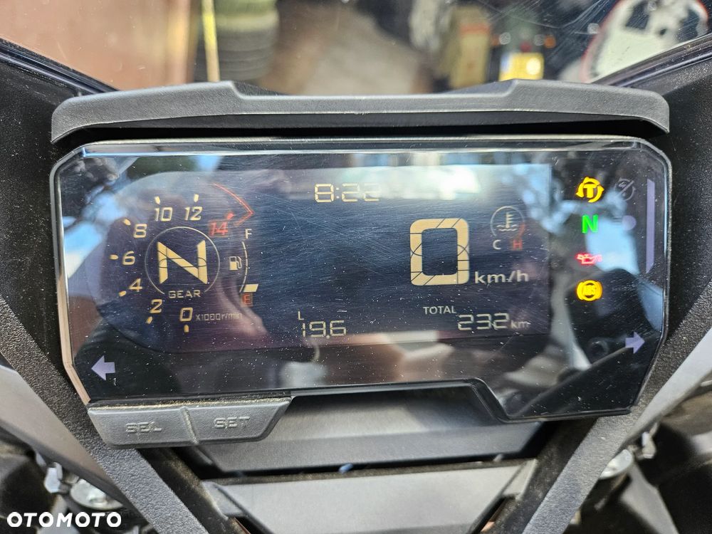 Honda CBR - 7