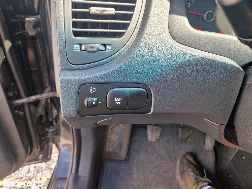Kia Sportage 2.0 2WD LX - 17