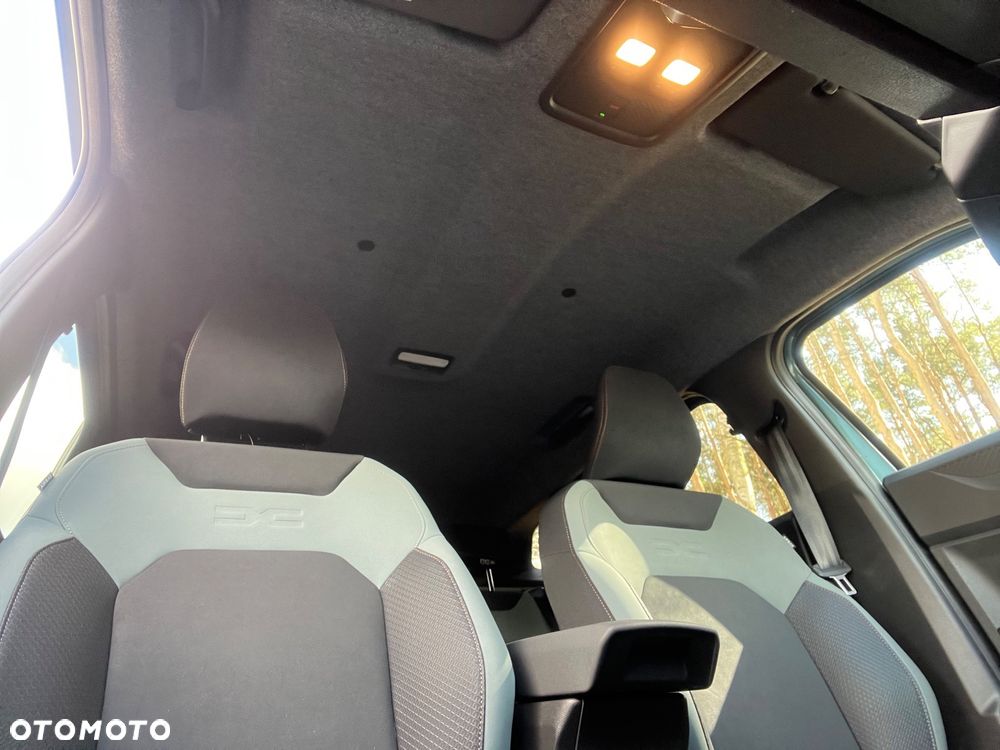 Dacia Duster 1.6 Full Hybrid 140 Extreme MMT - 12