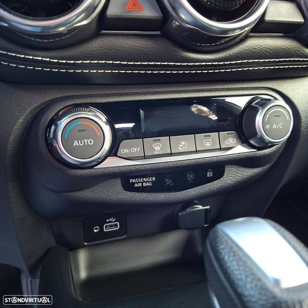 Nissan Juke 1.0 DIG-T N-Connecta Two Tone DCT - 17