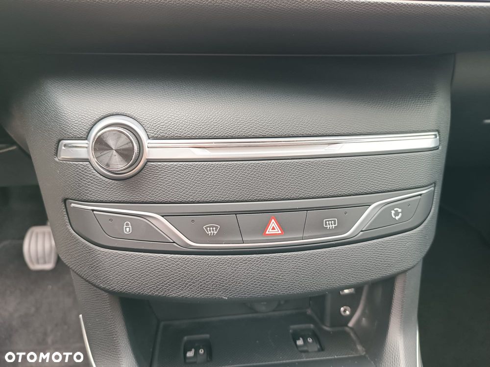 Peugeot 308 BlueHDi FAP 120 Stop & Start Allure - 18