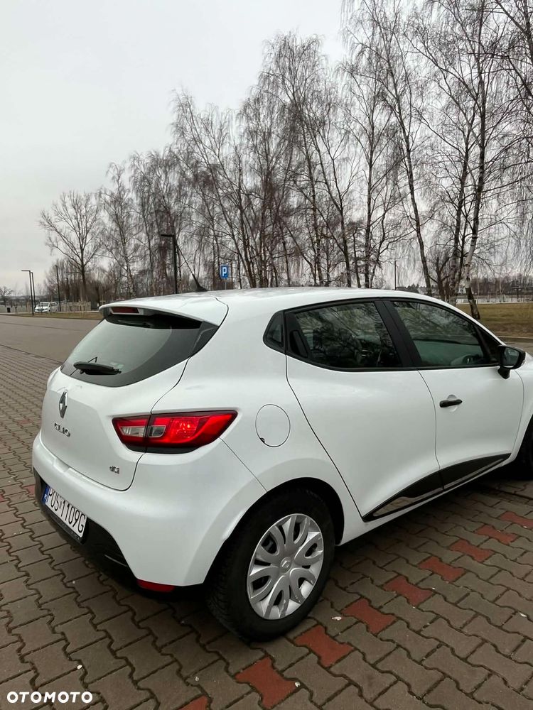 Renault Clio 1.5 dCi 75 Expression - 4