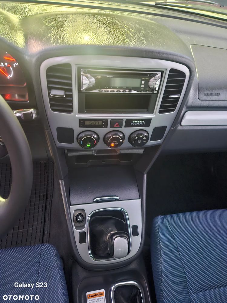 Suzuki Grand Vitara 2.0 TDi - 8