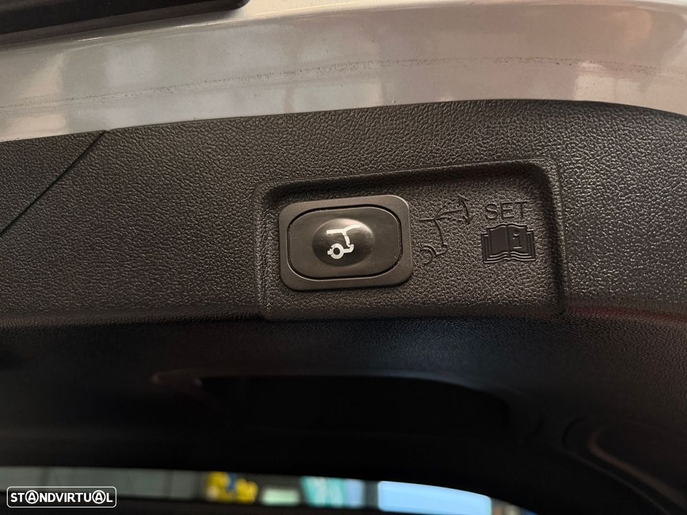 Ford Puma 1.0 EcoBoost MHEV ST-Line X - 30