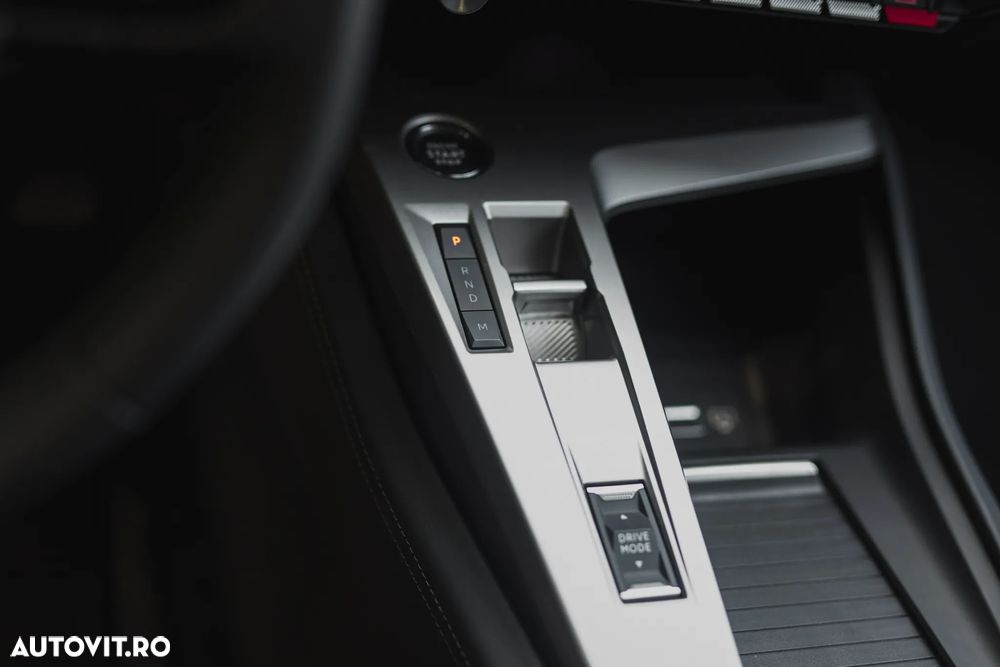 Peugeot 408 1.2L PureTech 130 S&S EAT8 Allure Pack - 14