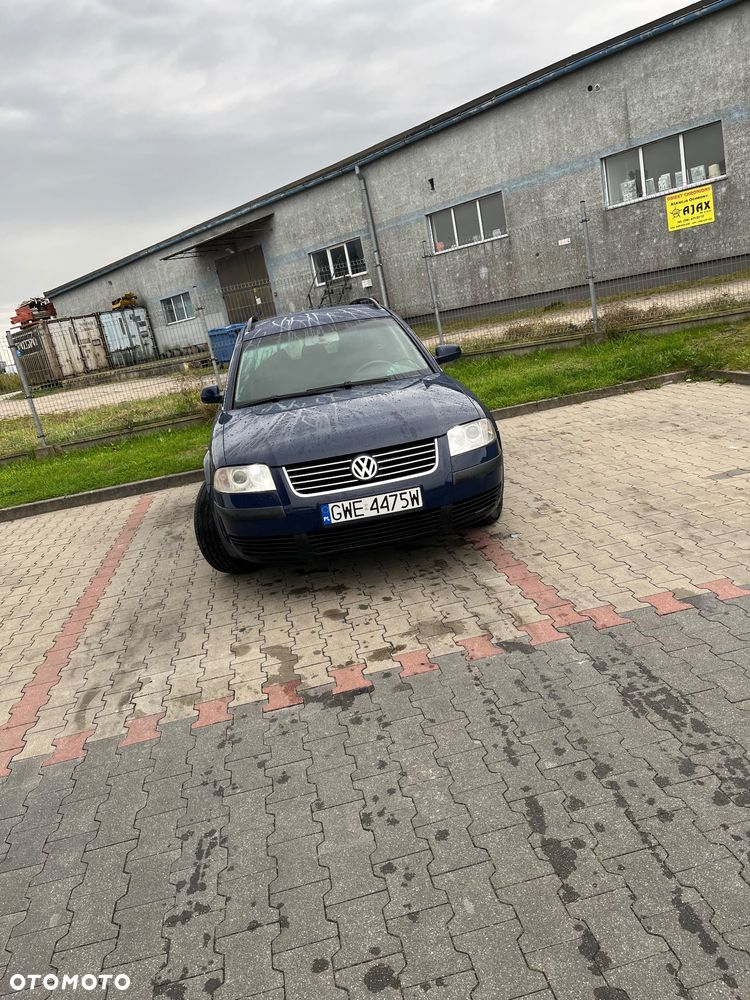 Volkswagen Passat - 11