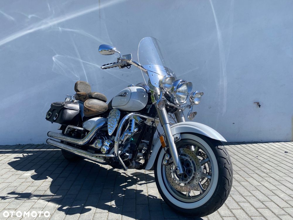 Yamaha Road Star - 8