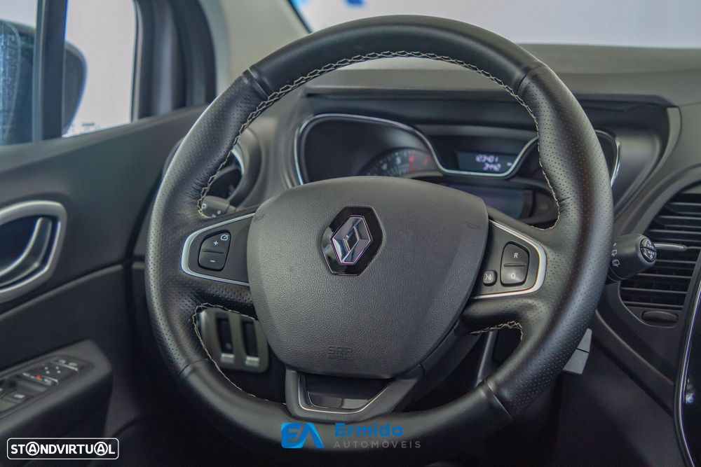Renault Captur - 26