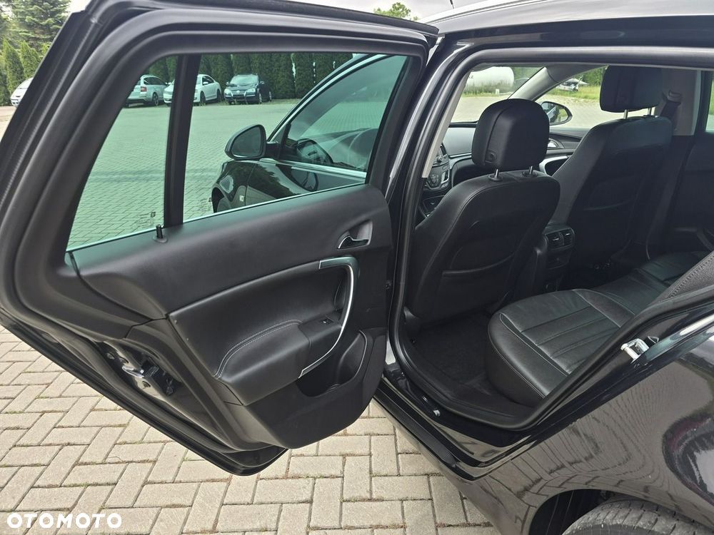 Opel Insignia - 18
