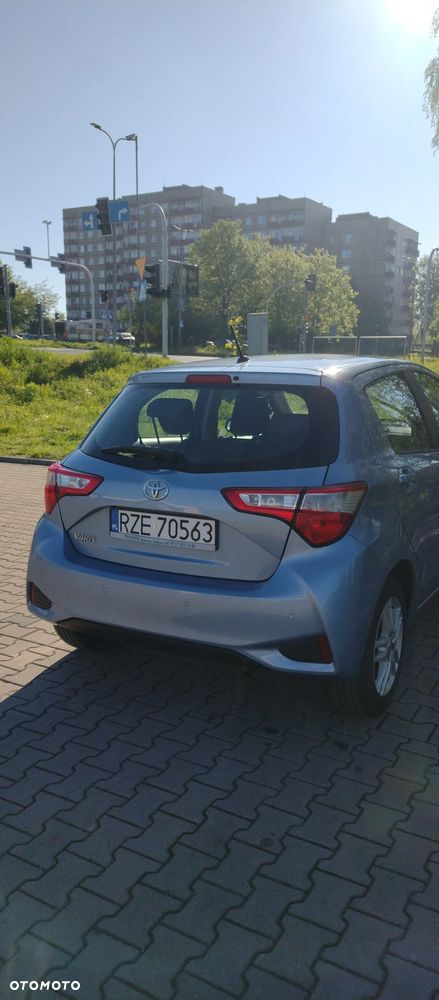 Toyota Yaris 1.0 Active - 7