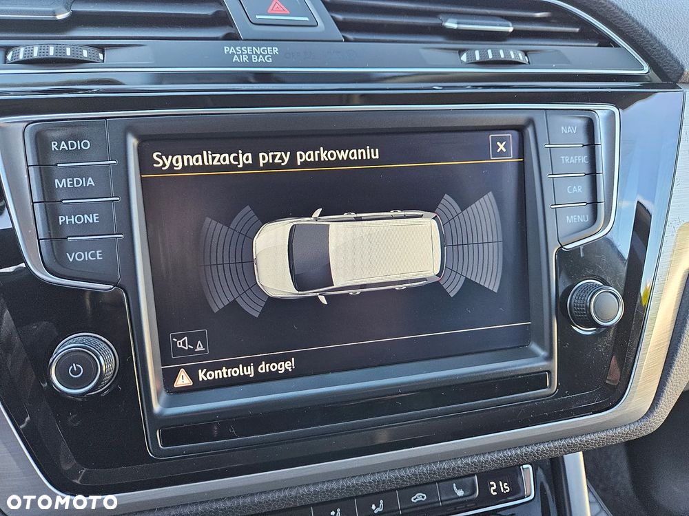 Volkswagen Touran 2.0 TDI SCR (BlueMotion Technology) Highline - 15