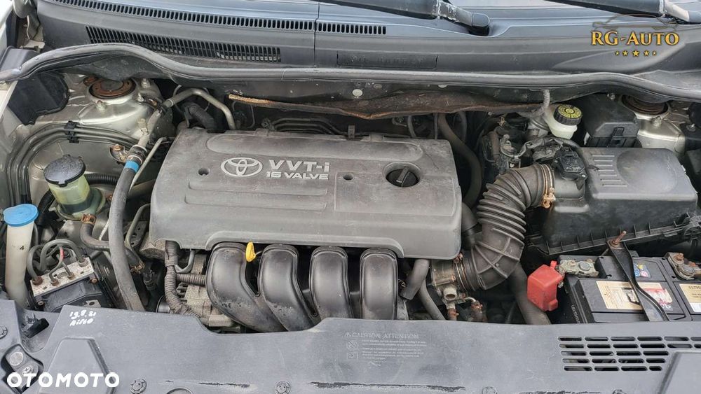 Toyota Corolla Verso - 13