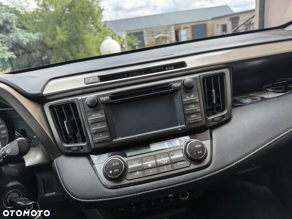 Toyota RAV4 2.0 D-4D 4x4 Comfort - 15