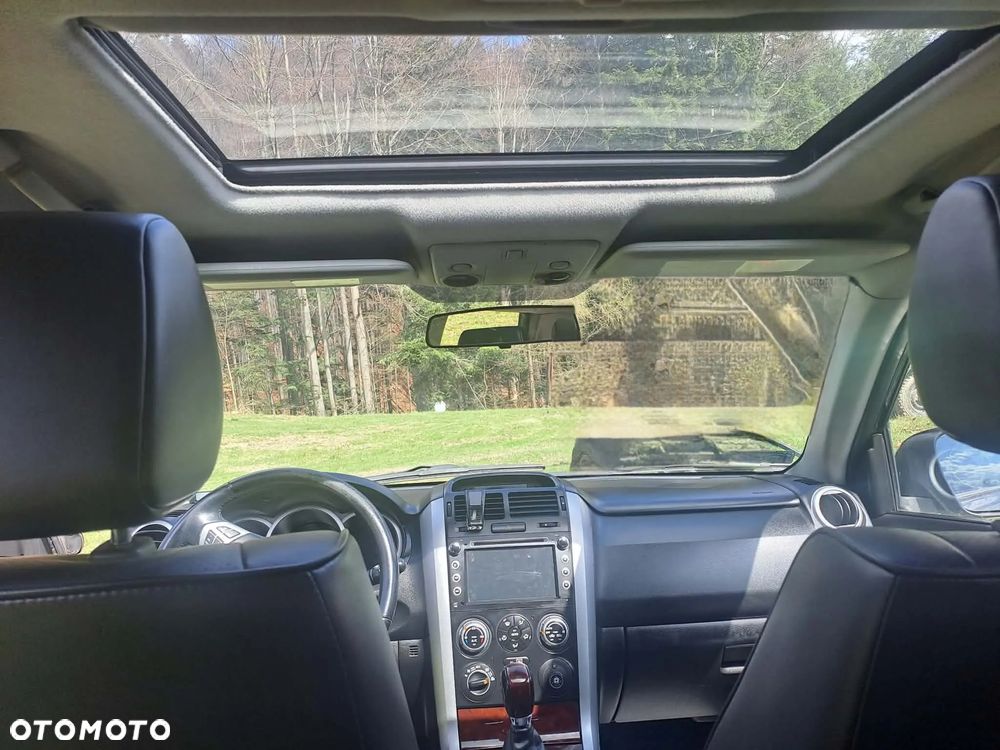 Suzuki Grand Vitara 2006 photo 4