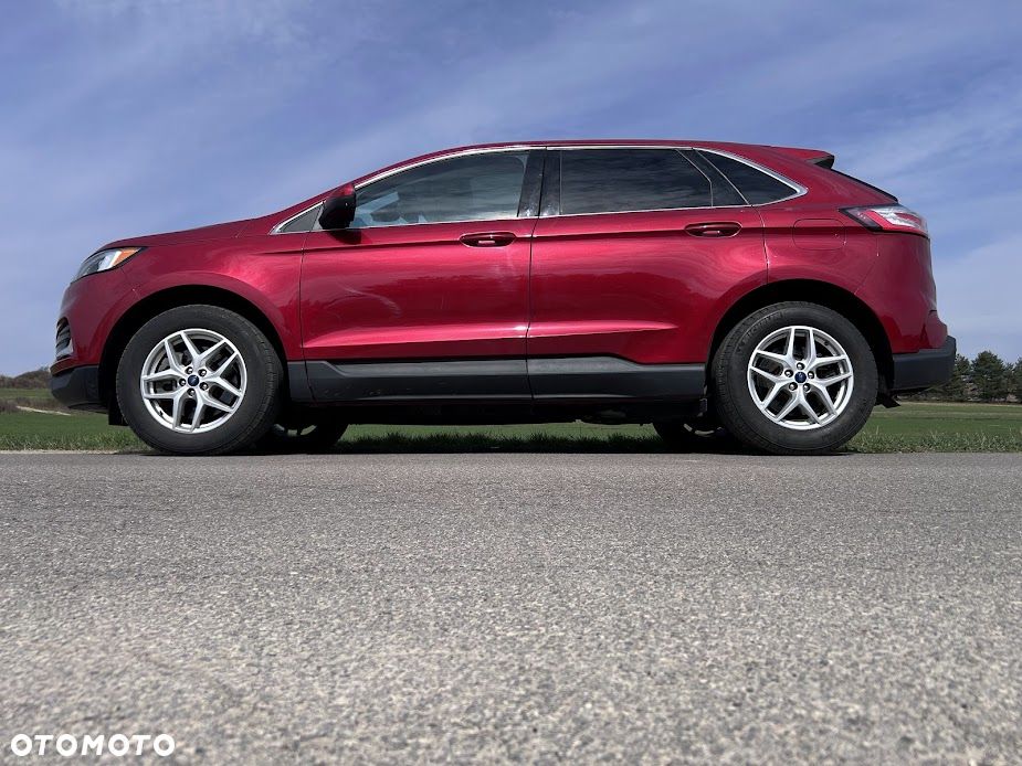Ford Edge - 8