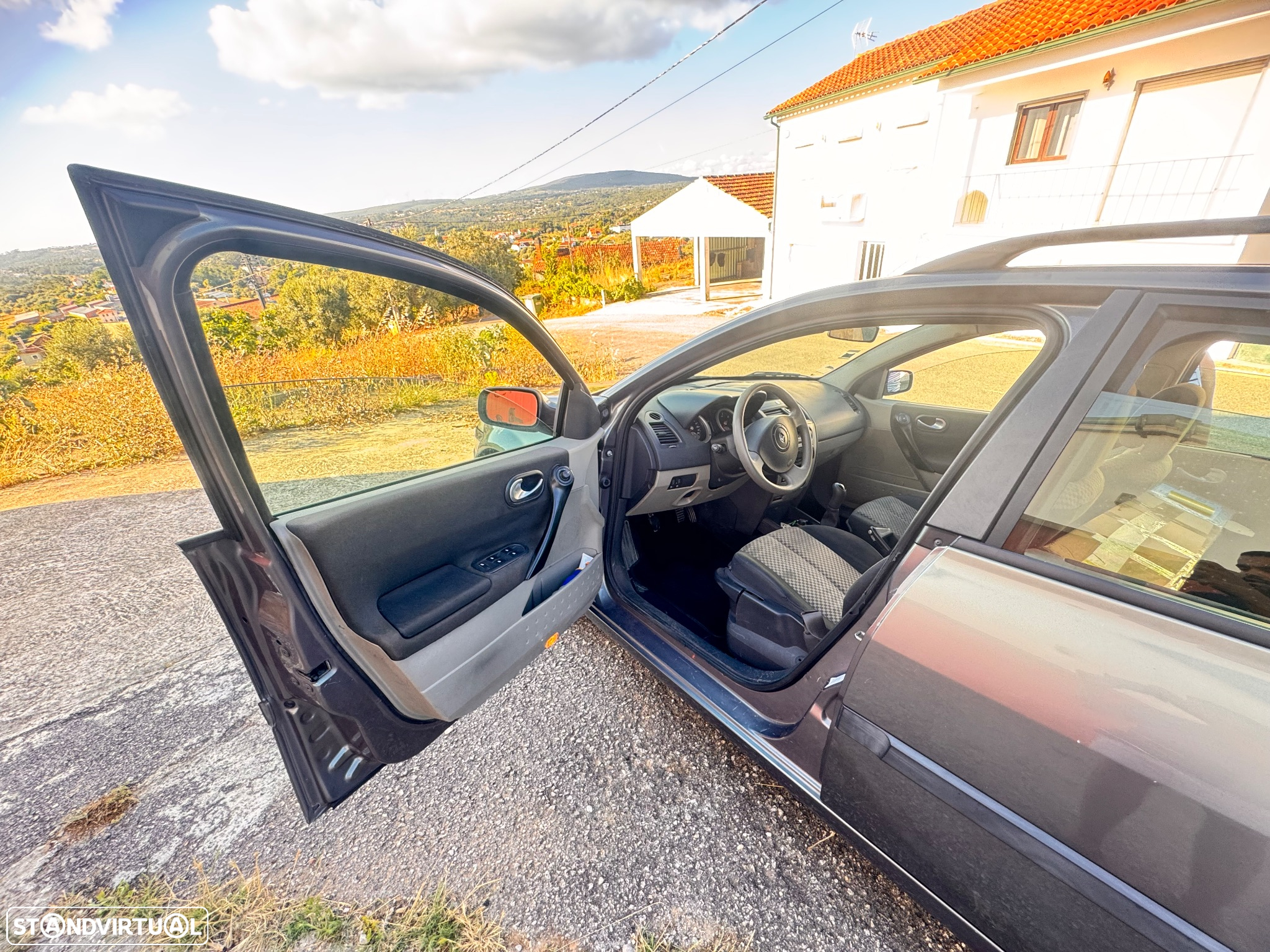 Renault Mégane Break 1.5 dCi Dynamique - 4