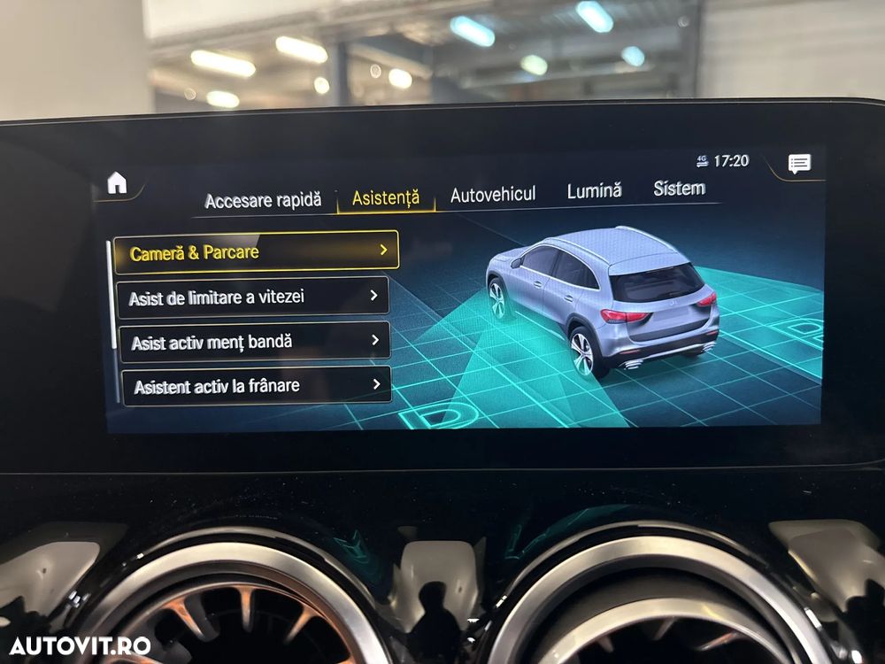 Mercedes-Benz GLA ver-250-4matic-7g--dct-amg-line - 22