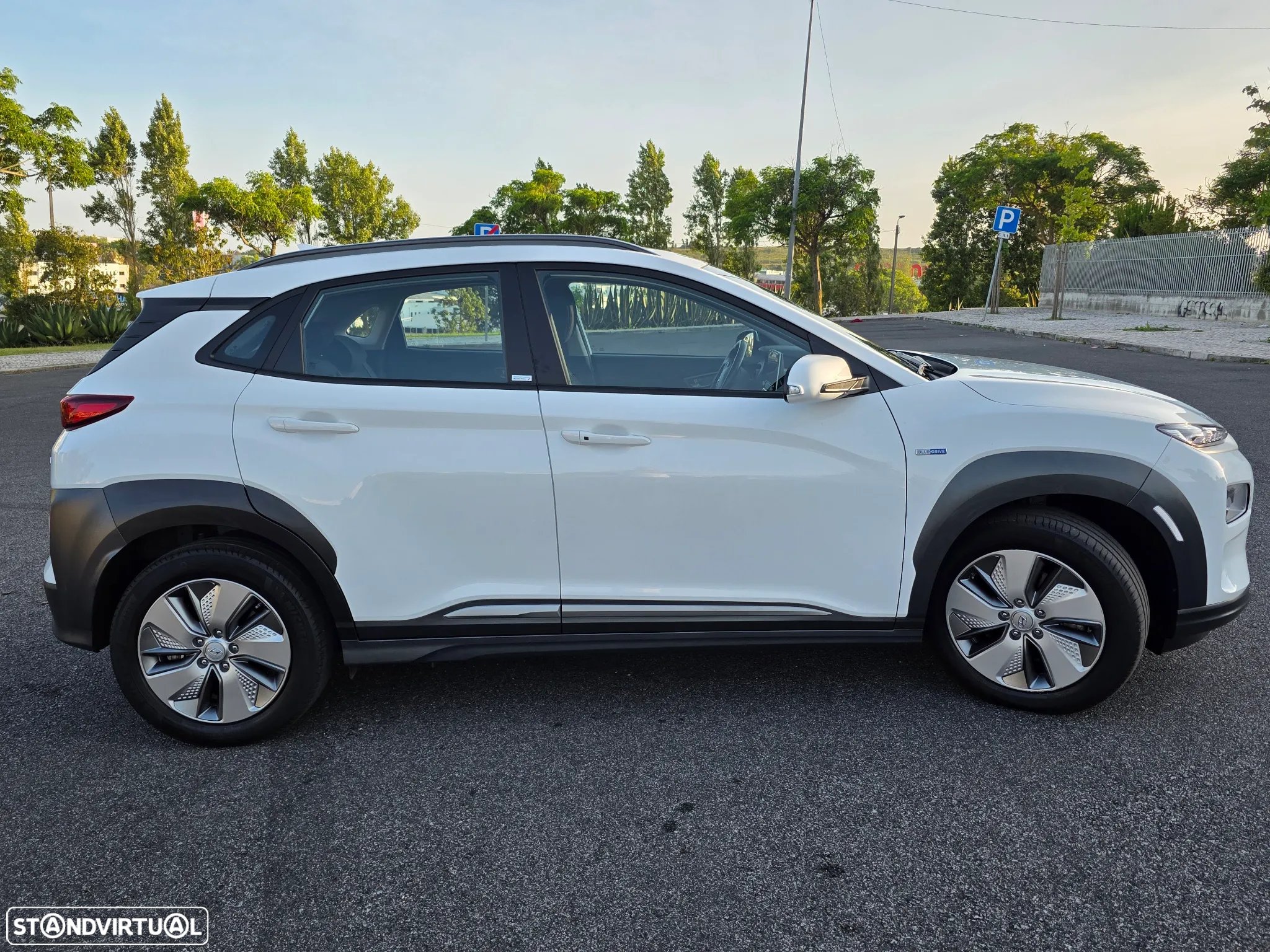Hyundai Kauai EV 64 kWh Vanguard+TMS - 6