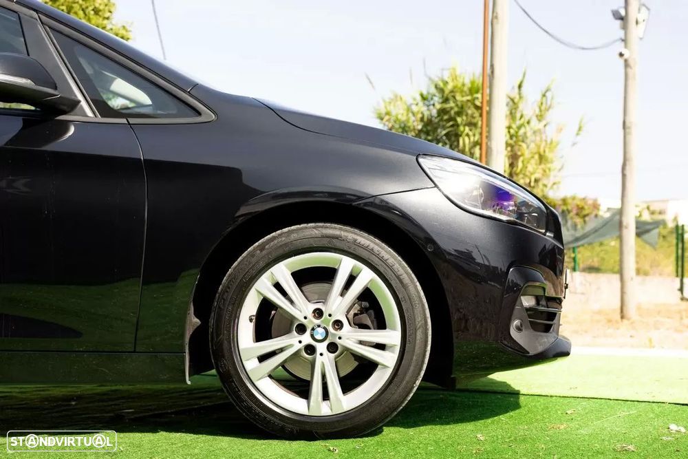 BMW 216 Active Tourer d Line Luxury - 15