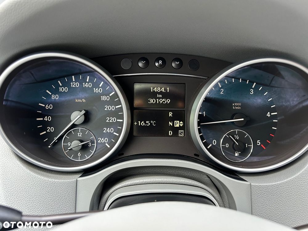 Mercedes-Benz ML 320 CDI 4Matic 7G-TRONIC Edition 10 - 4