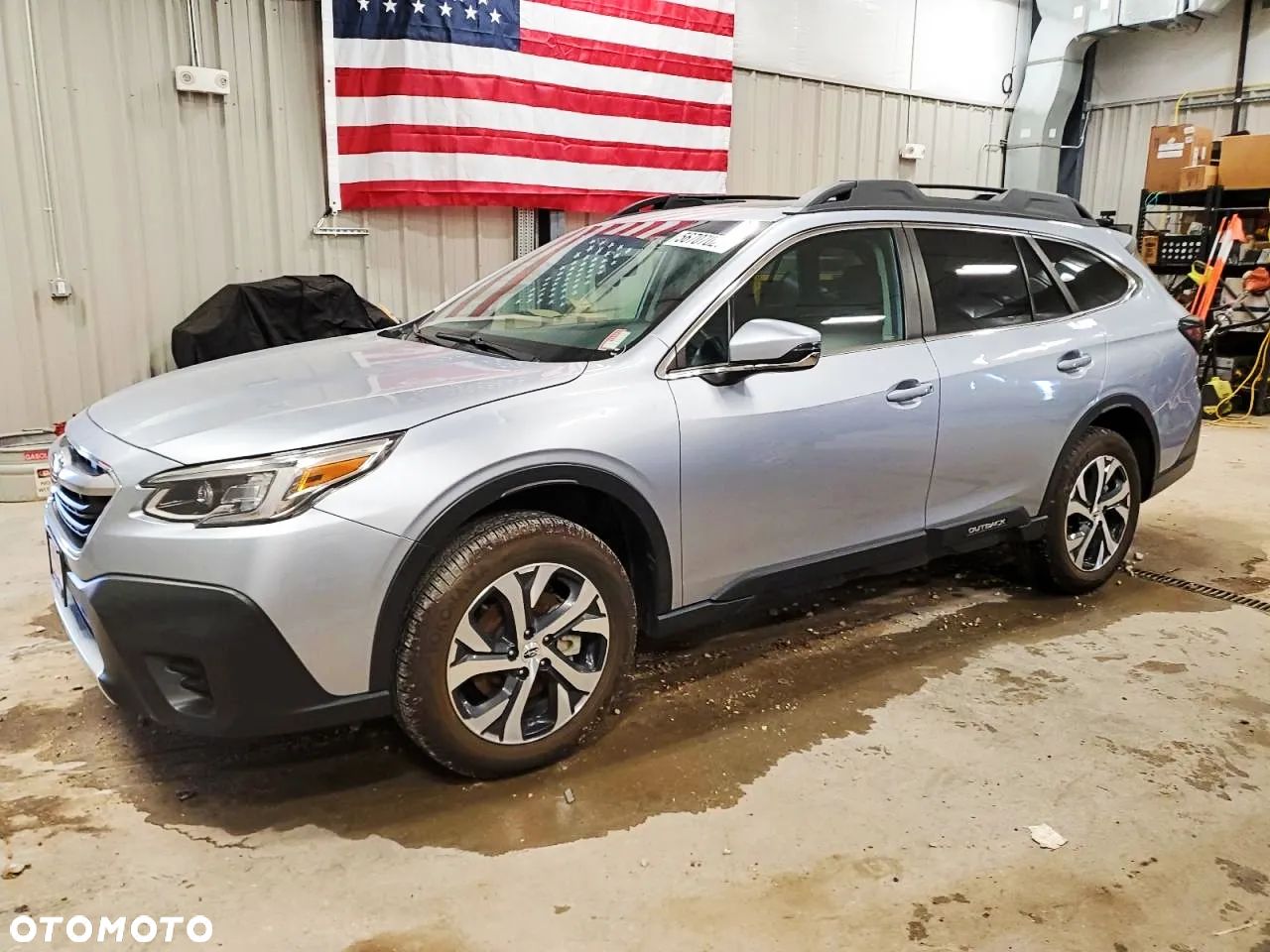 Subaru Outback - 1