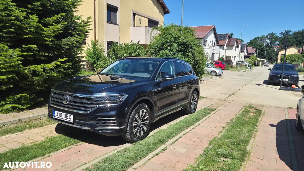 Volkswagen Touareg V6 TDI Elegance - 2