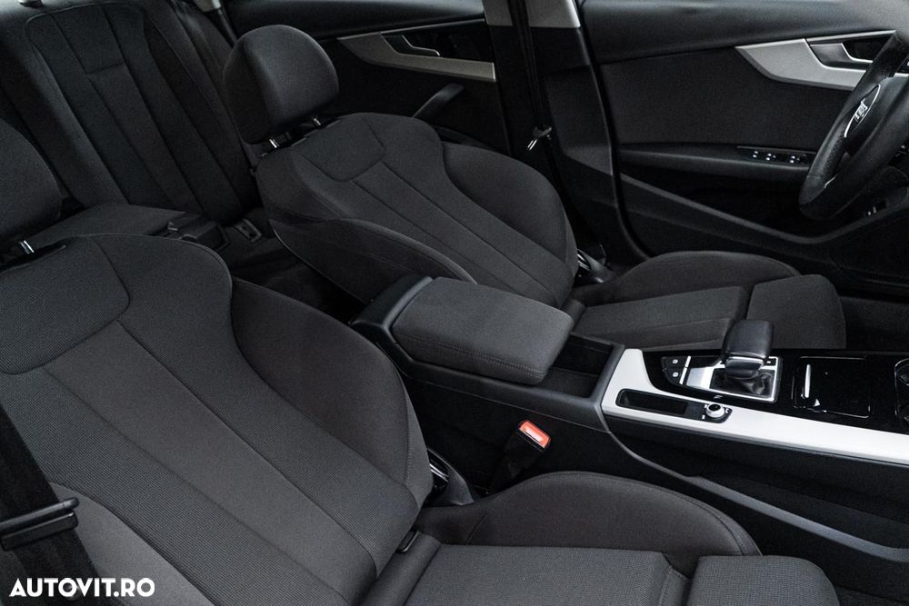 Audi A4 35 TFSI S tronic MHEV Advanced - 38