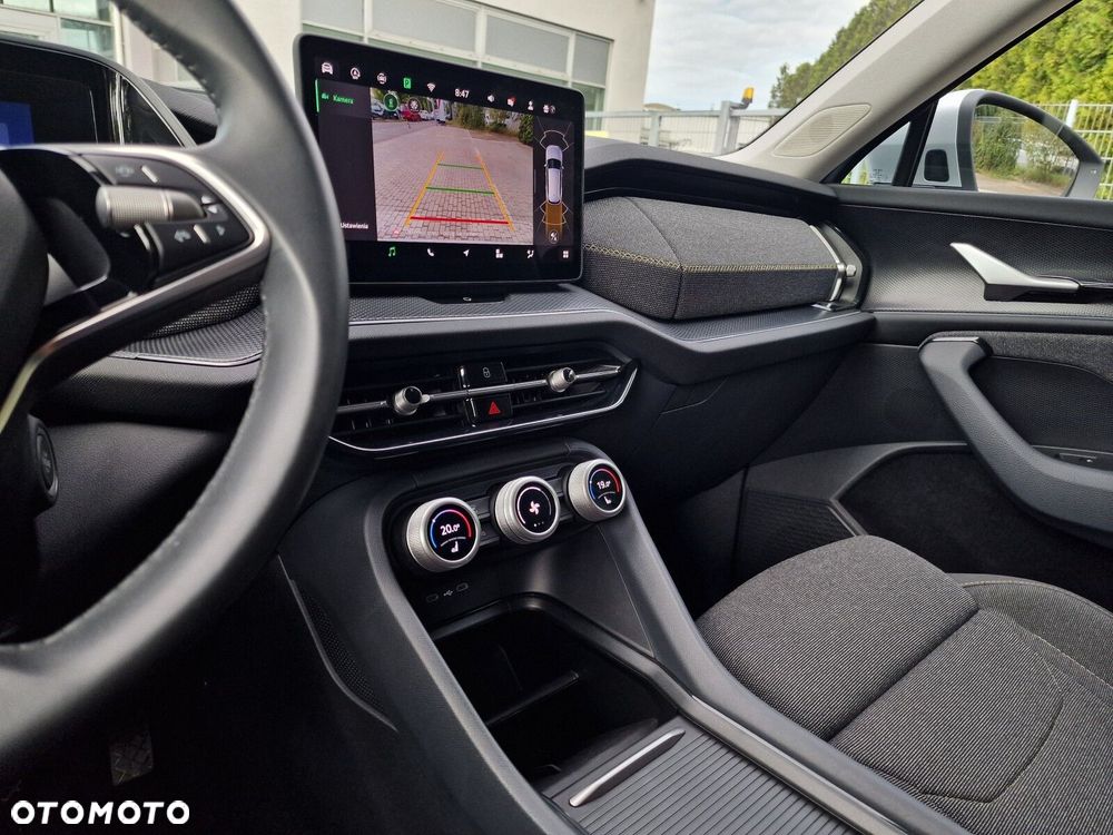 Skoda Kodiaq 1.5 TSI mHEV 4x2 Selection DSG - 25