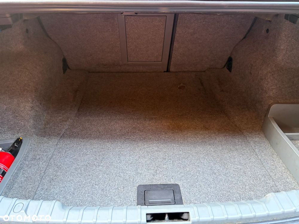 BMW Seria 3 - 15