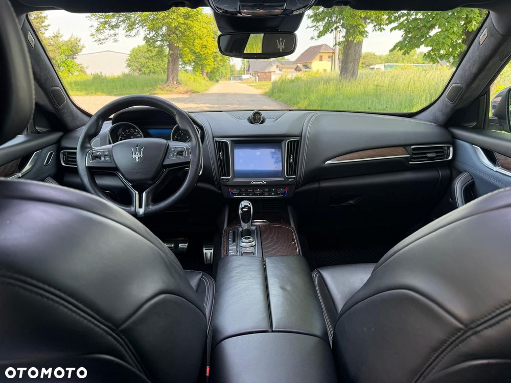 Maserati Levante S Q4 - 21