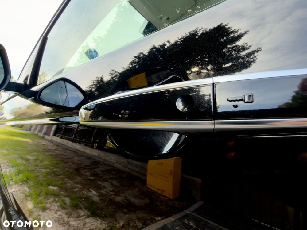 Land Rover Discovery Sport TD4 HSE - 18