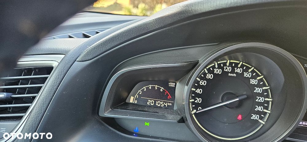 Mazda 3 2.0 Skyenergy i-Eloop - 10