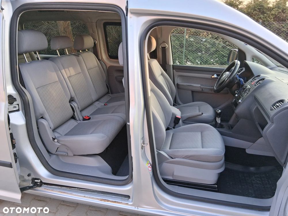 Volkswagen Caddy Maxi Life - 8