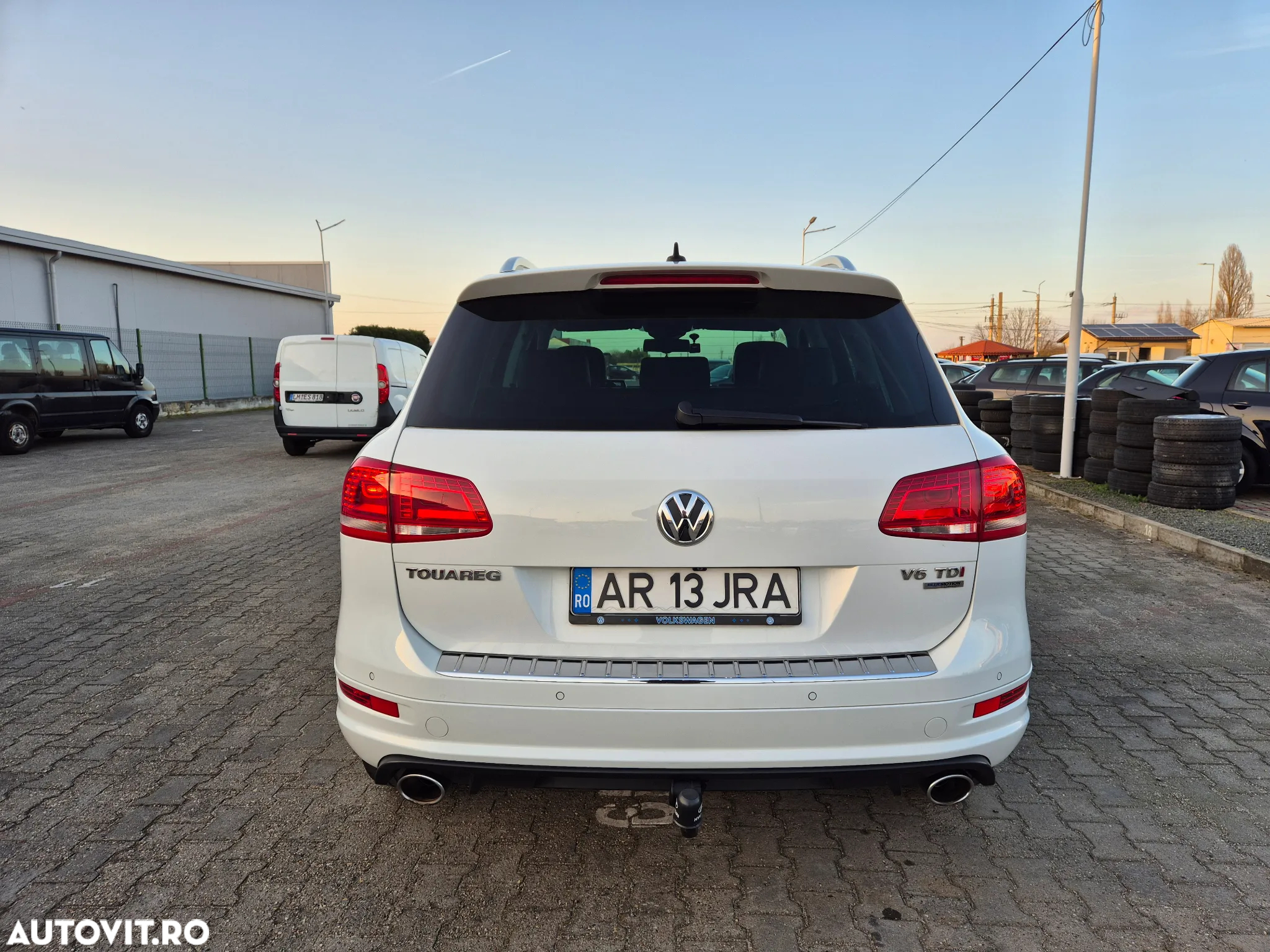 Volkswagen Touareg 3.0 V6 TDI 4Motion DPF Automatik - 11