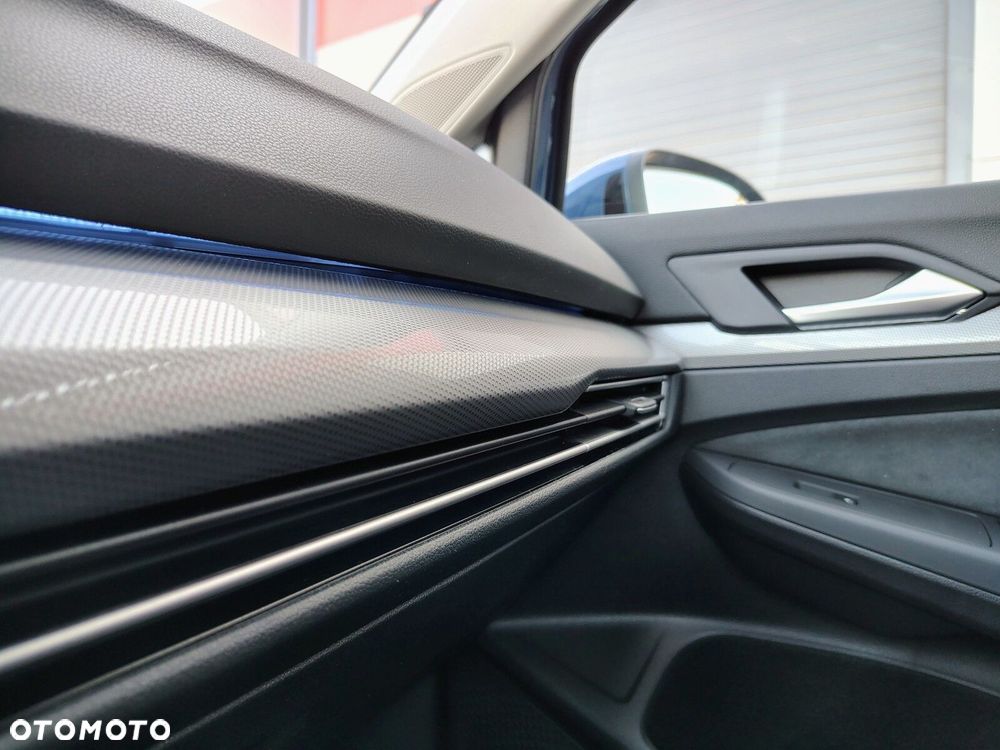 Volkswagen Golf Variant - 19
