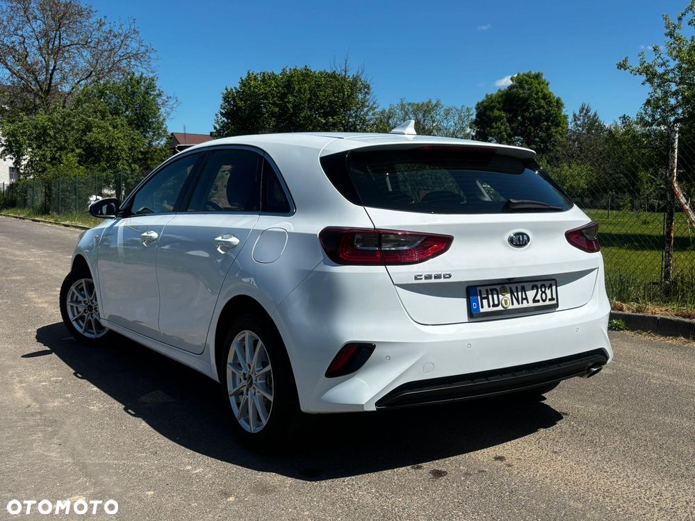 Kia Ceed 1.4 T-GDI L Business Line DCT - 4