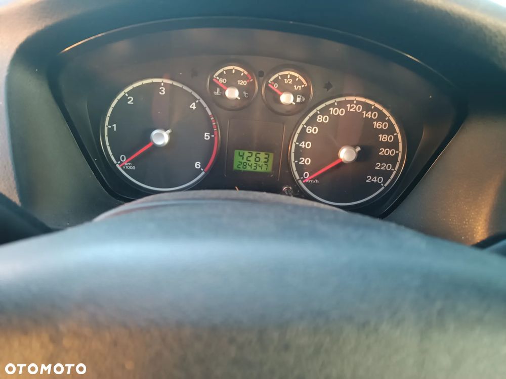 Ford Focus 1.6 TDCi Ambiente - 7