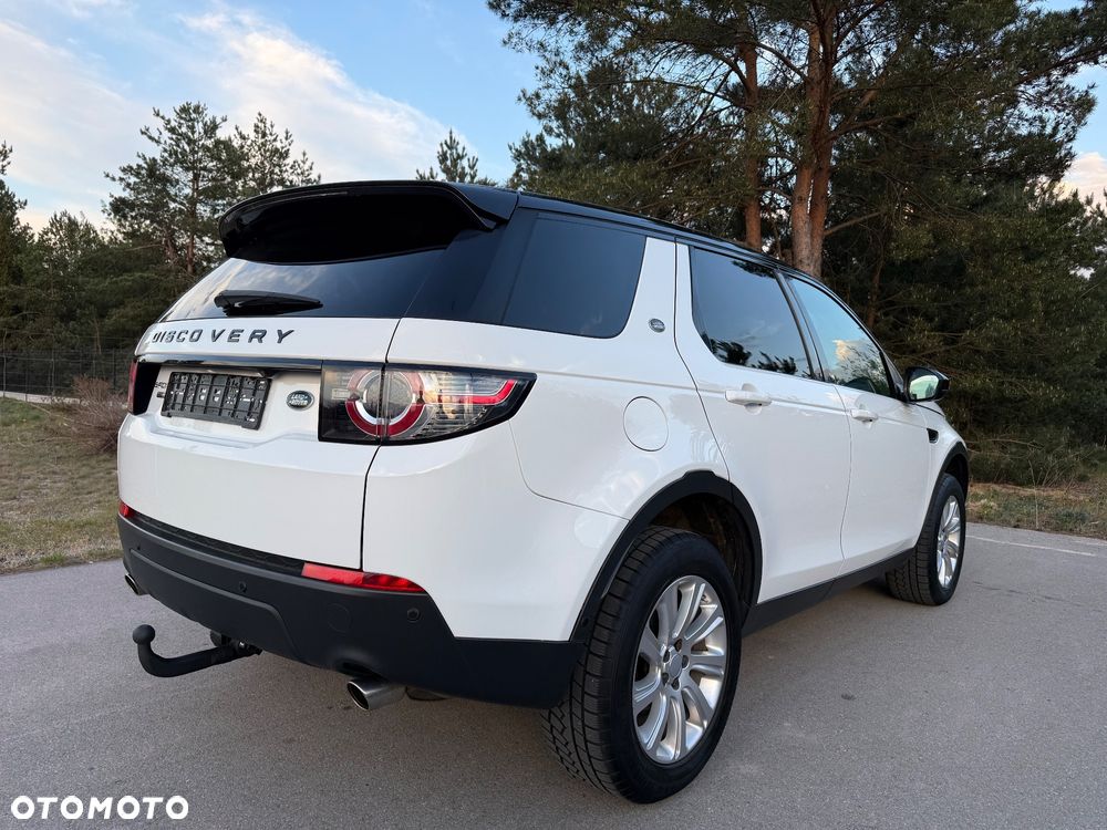 Land Rover Discovery Sport TD4 HSE Luxury - 11