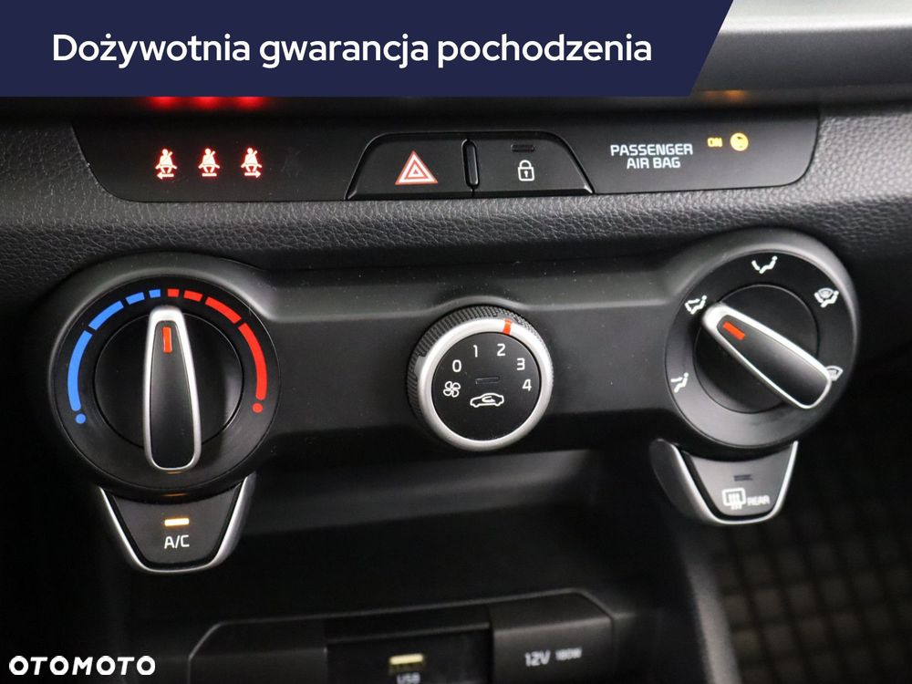 Kia Rio - 17