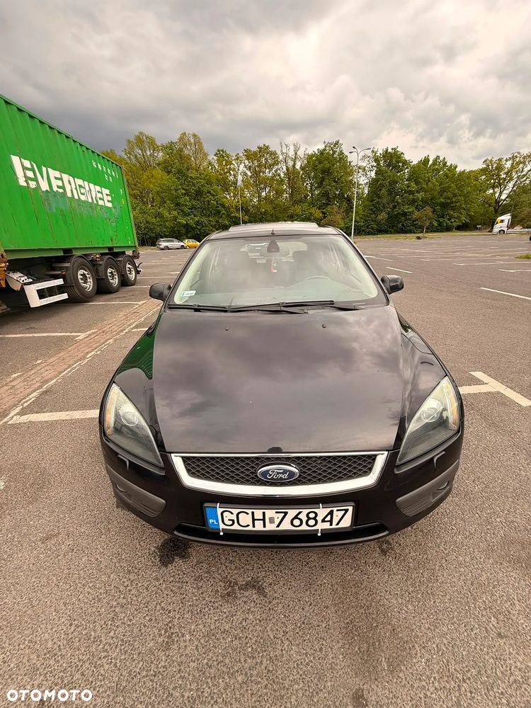 Ford Focus 1.6 Ghia - 9