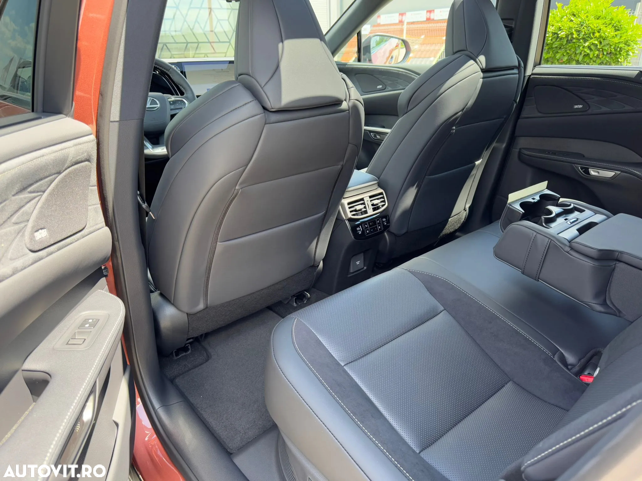 Lexus Seria RX - 13