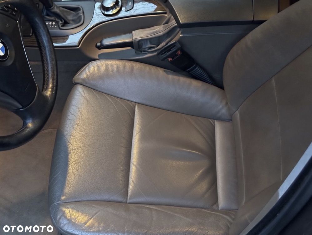 BMW Seria 5 - 17