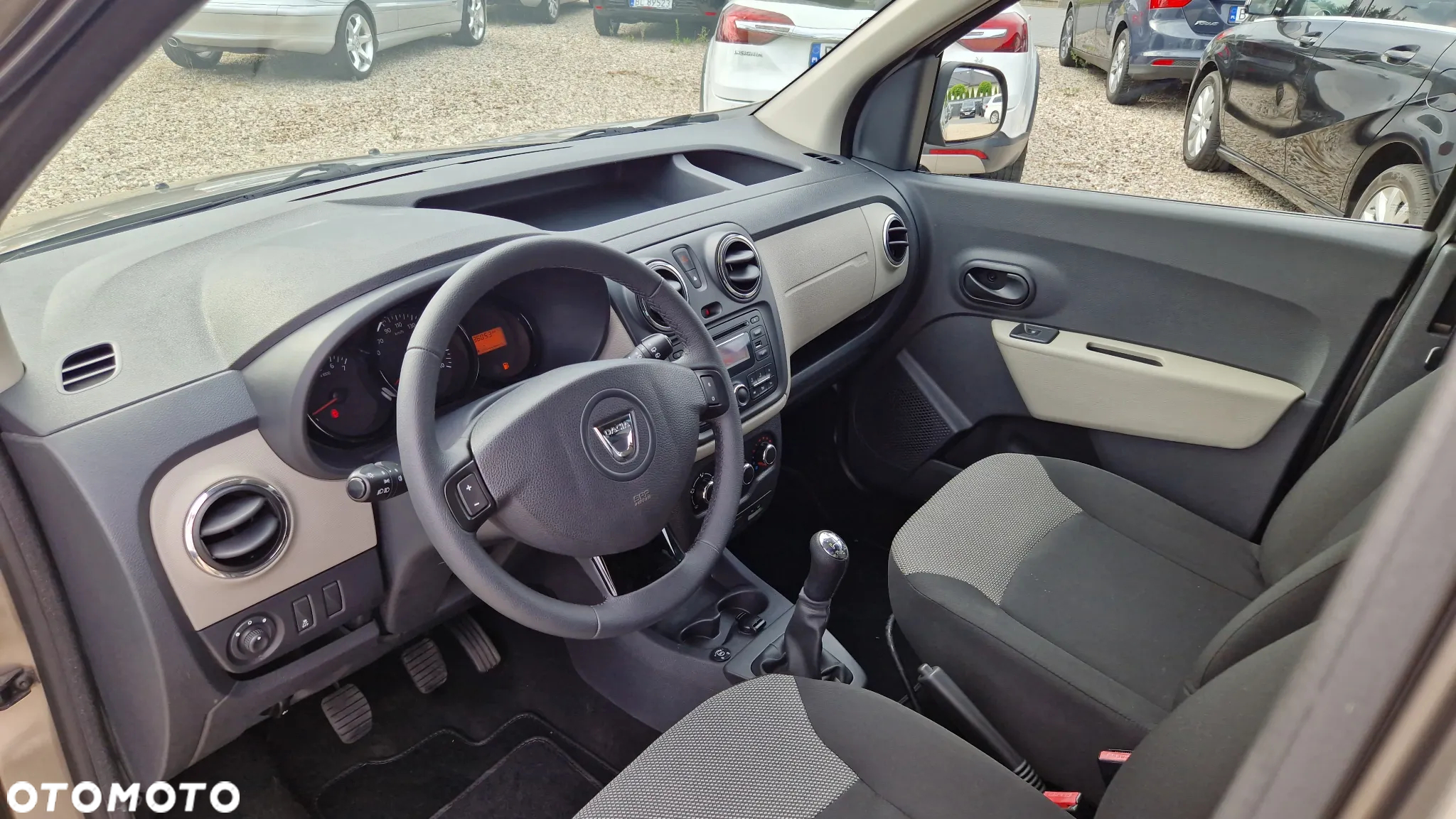 Dacia Dokker 1.6 MPI 85 Celebration - 8