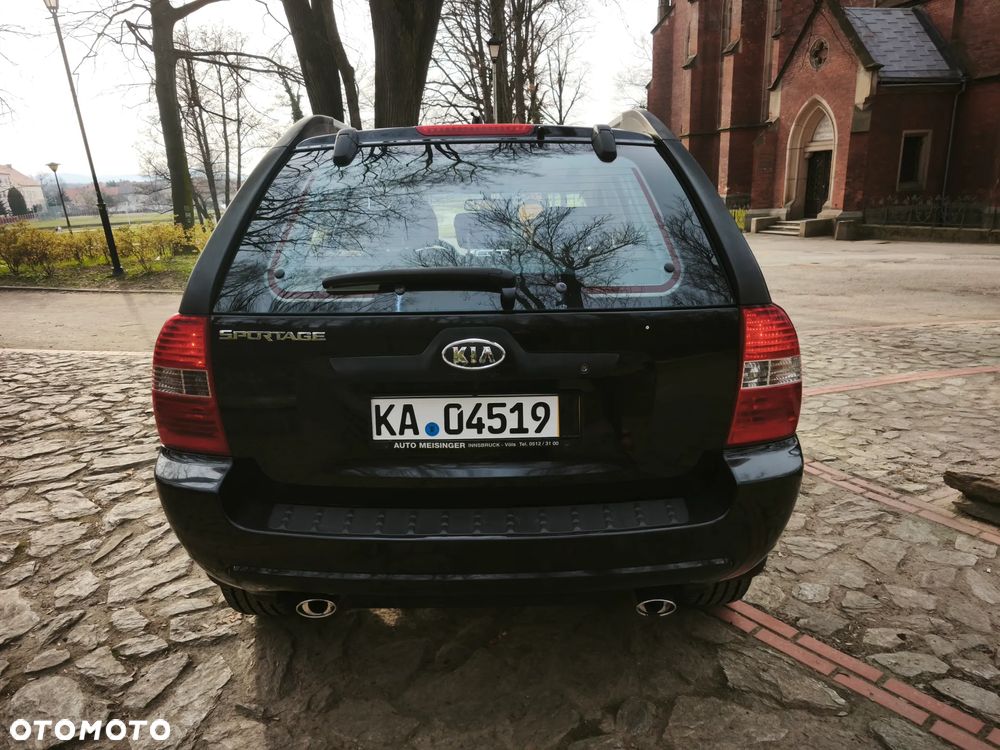Kia Sportage 2.0 CRDI LX - 6