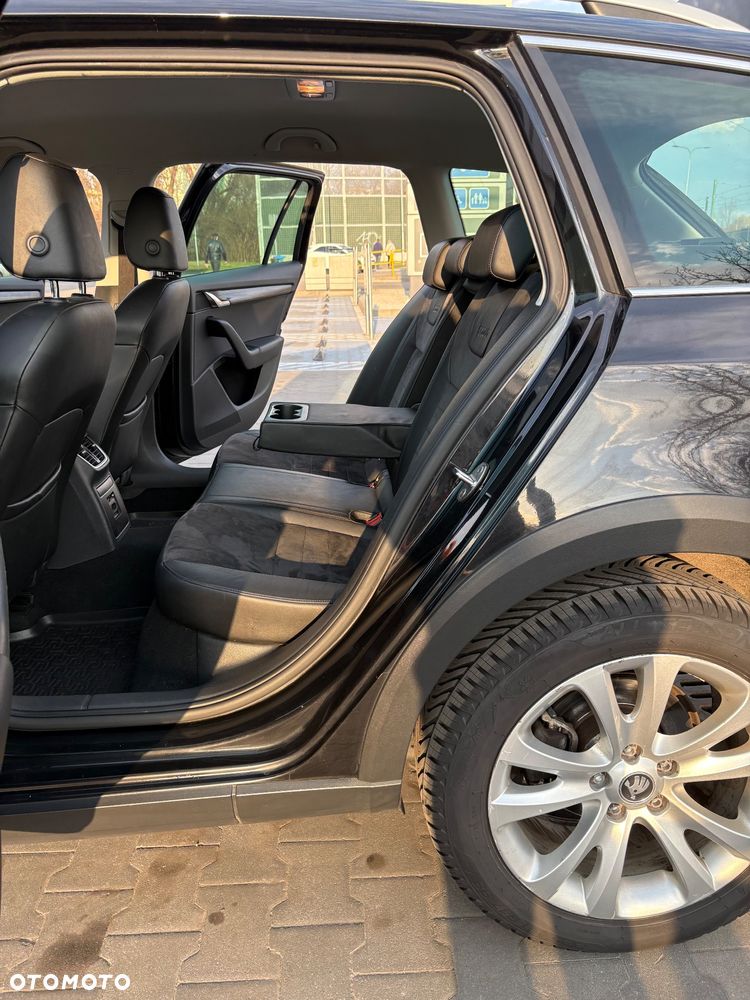 Skoda Octavia 2.0 TDI 4x4 DSG Scout - 18