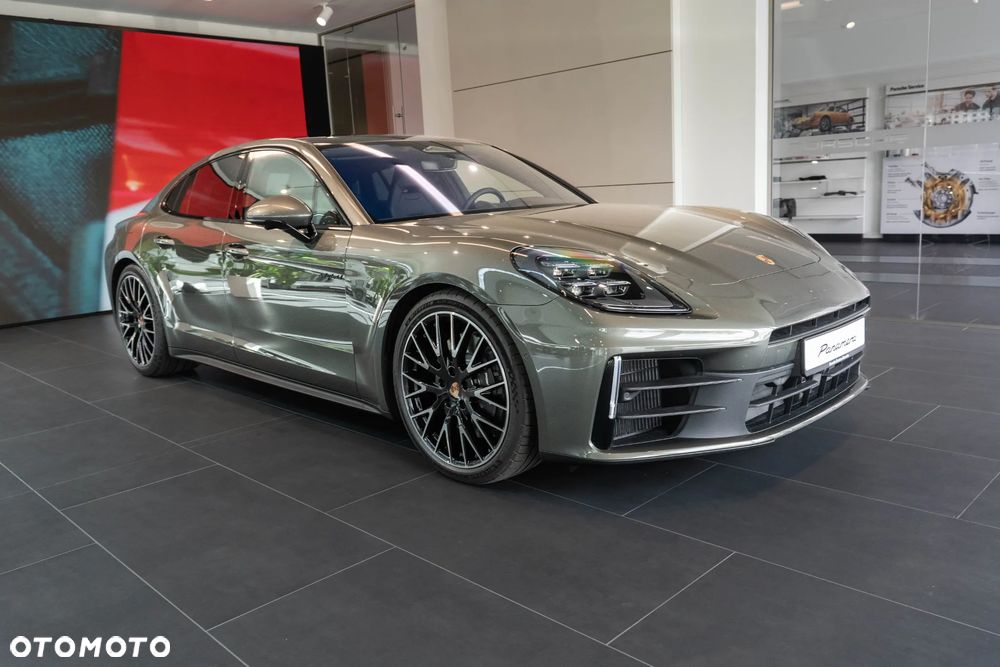 Porsche Panamera 4 E-Hybrid PHEV - 5