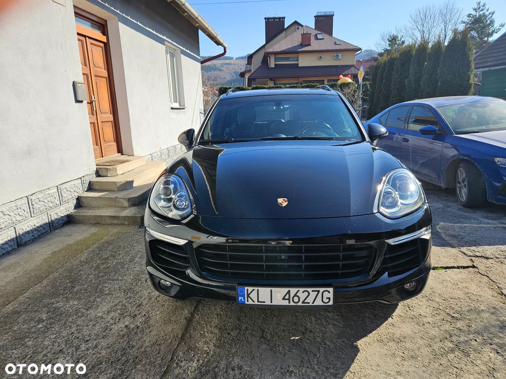 Porsche Cayenne Standard - 8