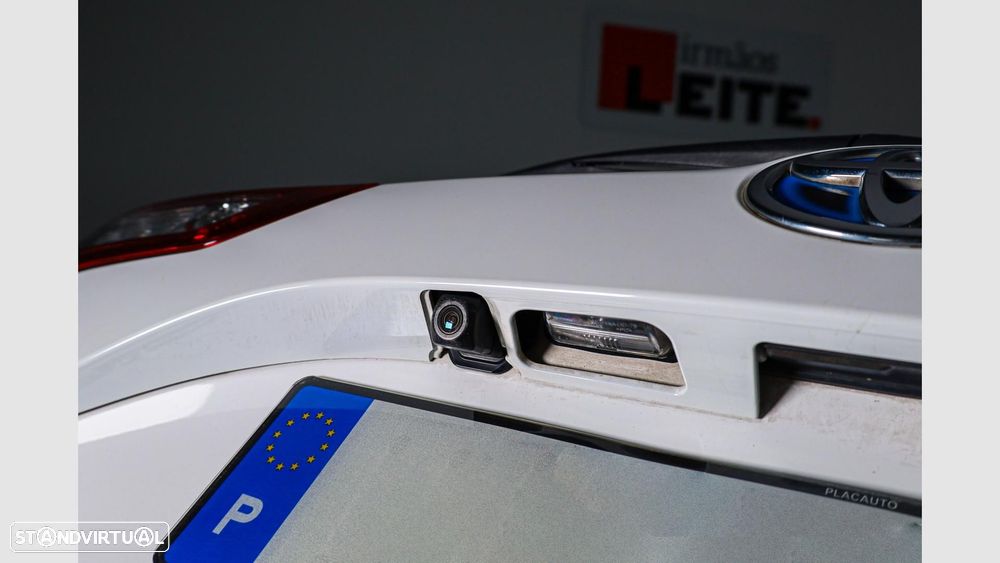 Toyota Yaris — fotografia 18
